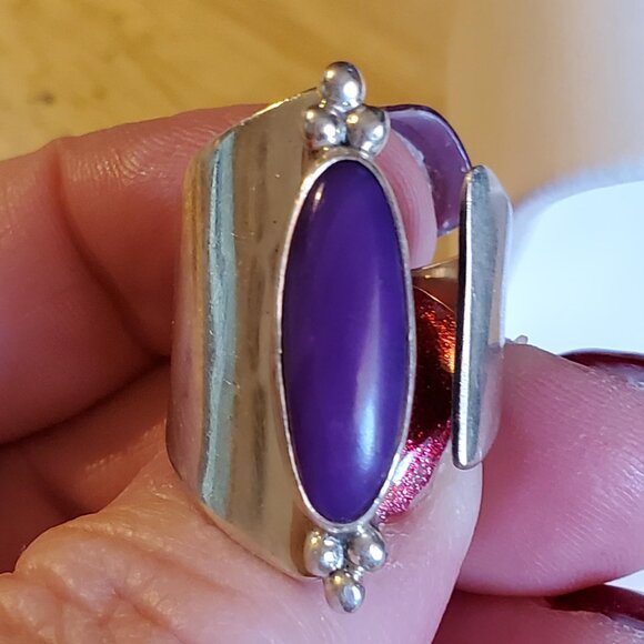 Sterling Silver Wrap Purple Jade Ring - Size 7 - Picture 1 of 9